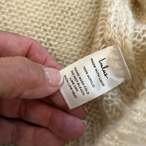 Lulu’s Sweater Dress / NWT - Picture 8 of 8